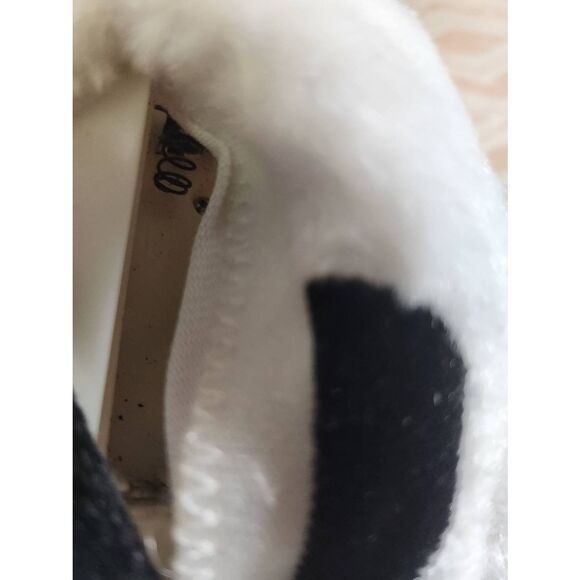 Peanuts 13” Laughing SNOOPY Plush #A91 - Picture 8 of 8